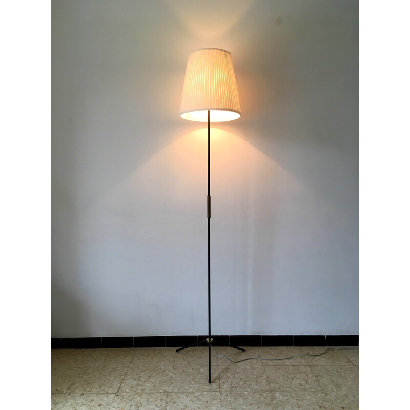 Lampadaire tripode en acier laqué noir et laiton vintage - 1950