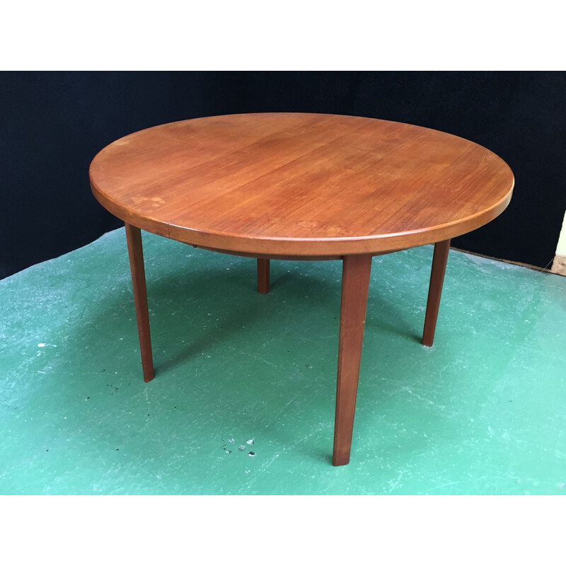 Vintage British dining table in teak - 1970s