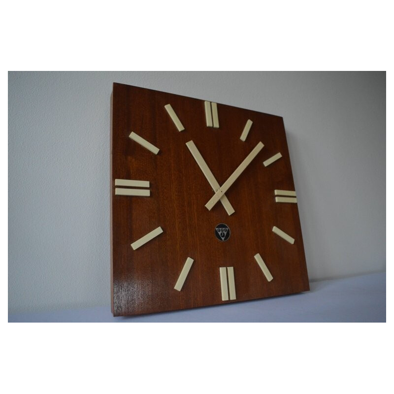 Vintage industrial wall clock - 1980s