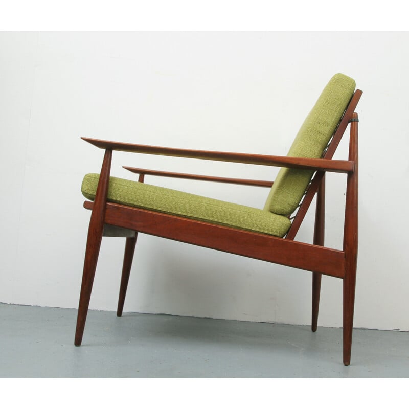 Fauteuil vert vintage en teck massif - 1960