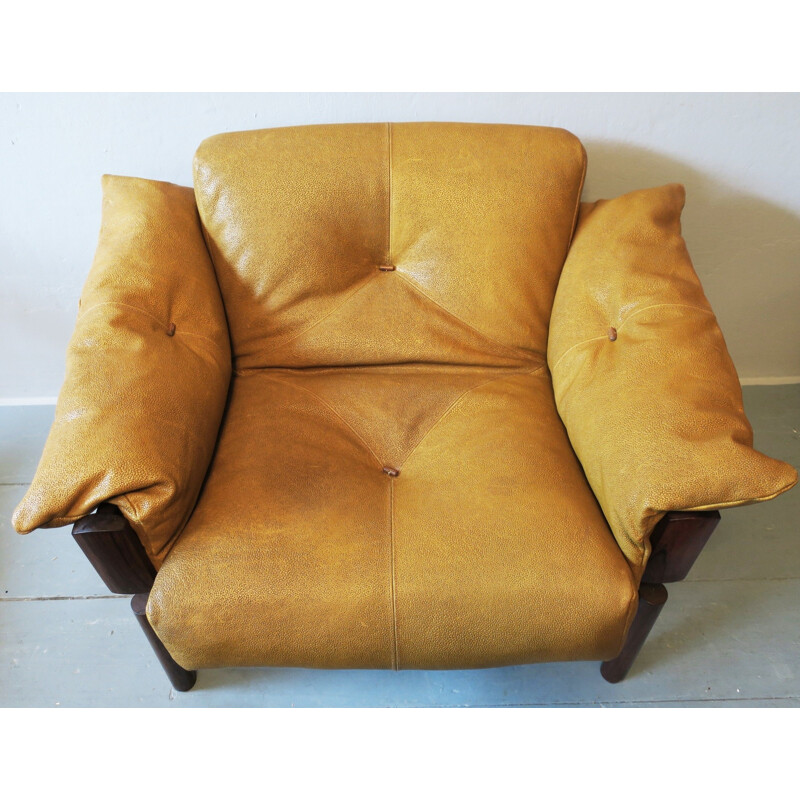 Fauteuil lounge vintage en palissandre de Percival Lafer - 1970