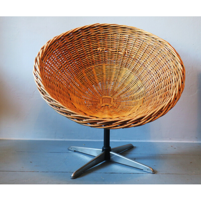 Vintage Rattan and Iron Swivel Pod Chair - 1960s