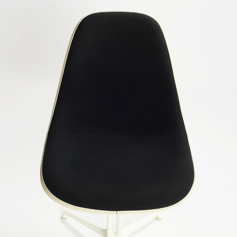 Paire de chaise Eames pied La Fonda Vitra - 1970