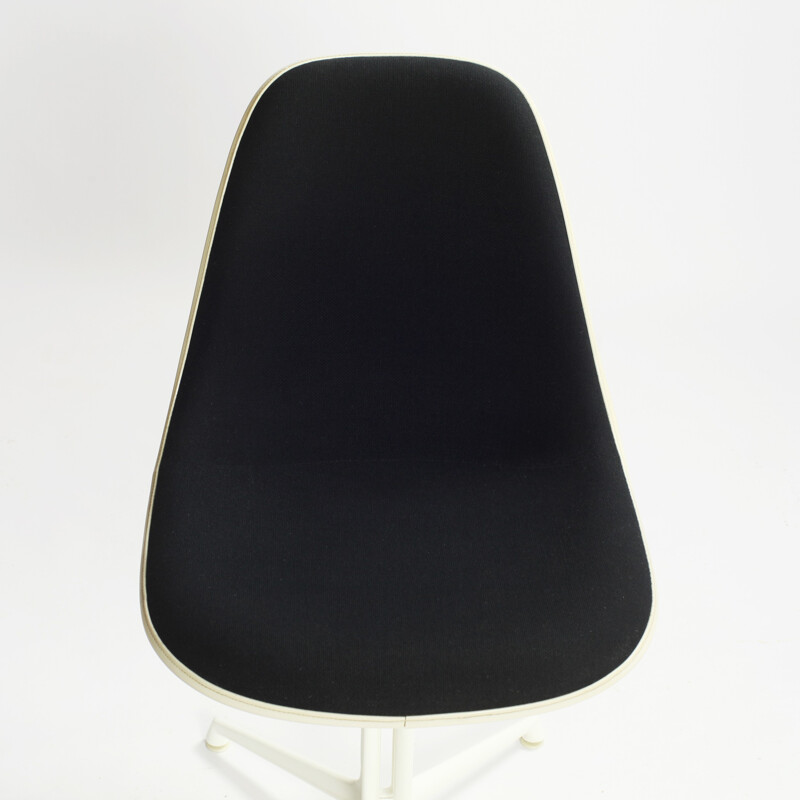 Paire de chaise Eames pied La Fonda Vitra - 1970