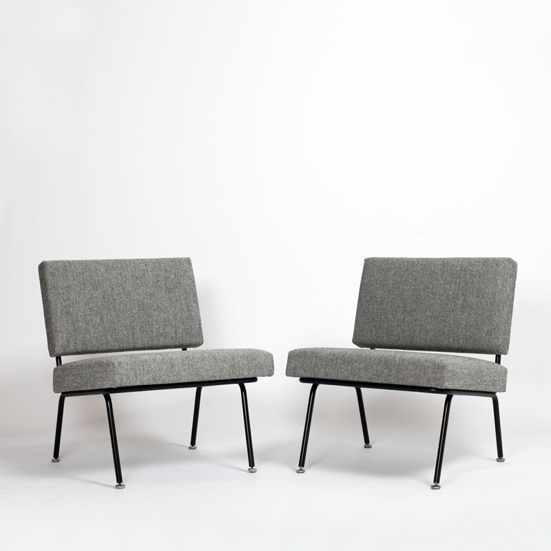 Set of 2 low chairs model 31 by Florence Knoll - 1950s
