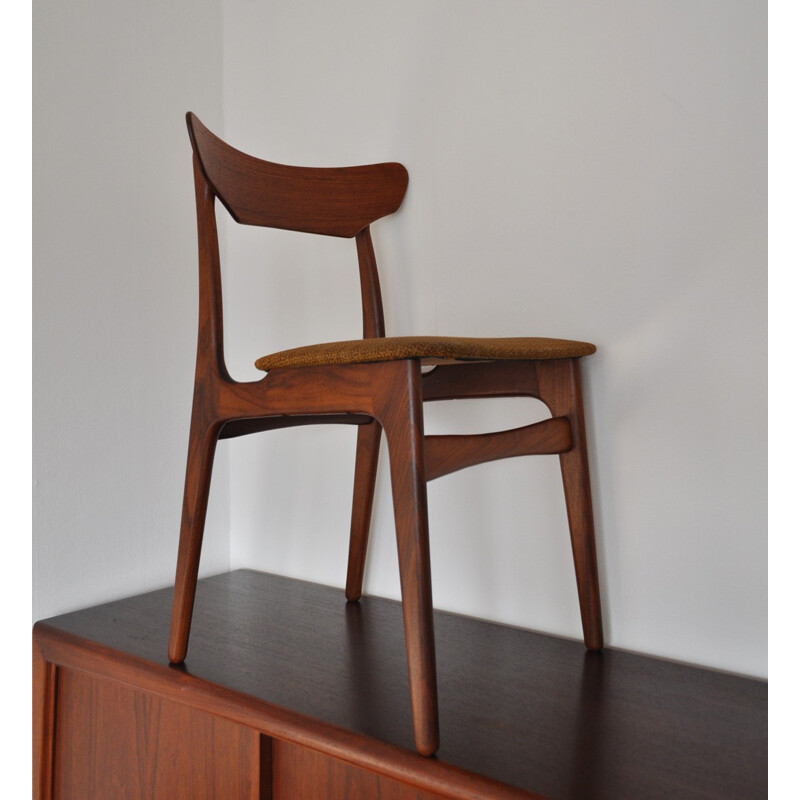 Pair of vintage Teak dining chairs by Schiønning & Elgaard - 1960s