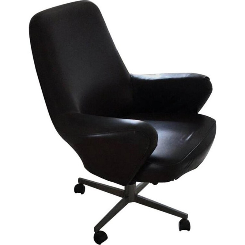 Fauteuil vintage par Giulio Moscatelli pour Forma Nova - 1970