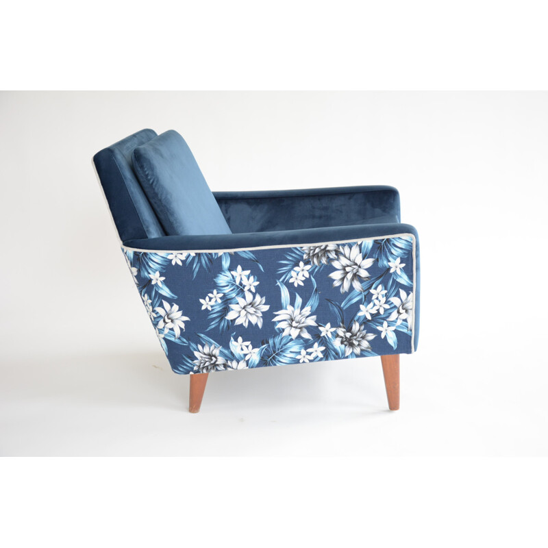 Vintage blue velvet square armchair - 1960s