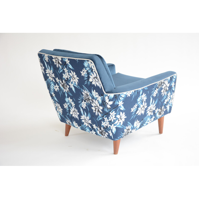 Vintage blue velvet square armchair - 1960s