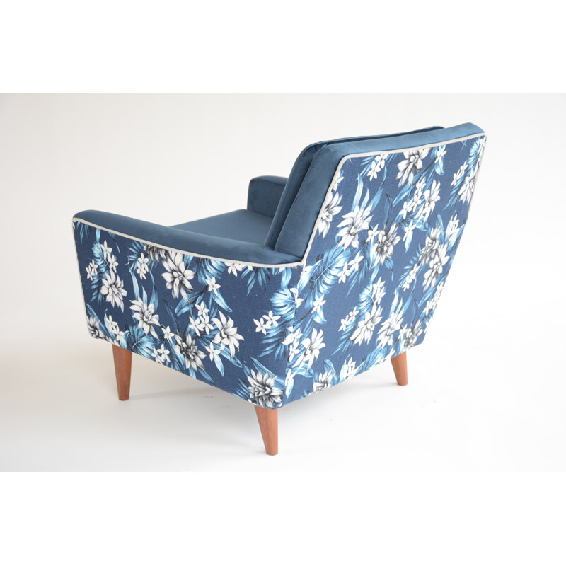 Vintage blue velvet square armchair - 1960s