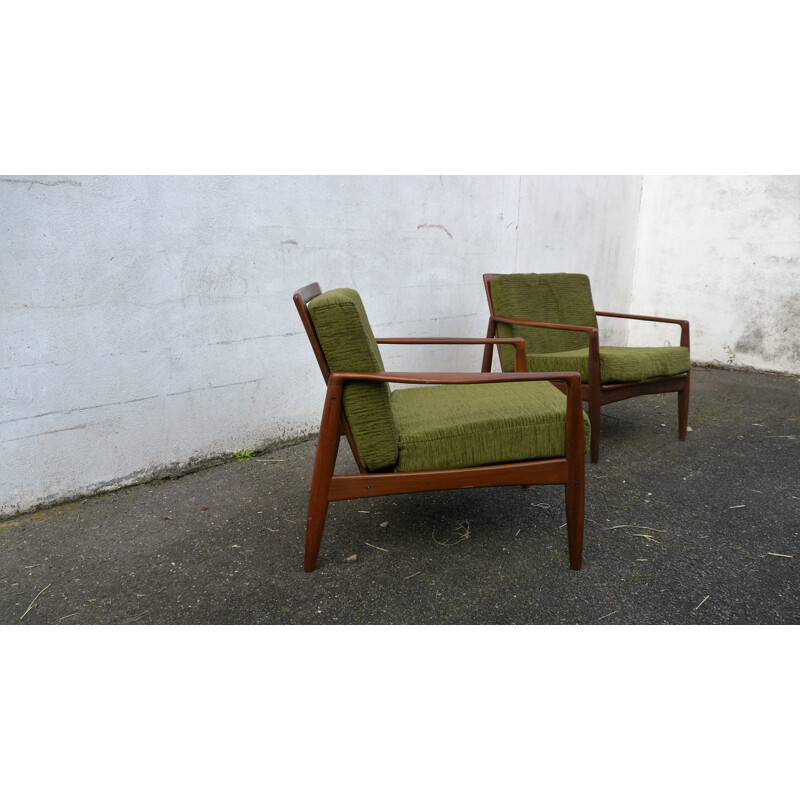Pair of scandinavian armchairs in teak and green velvet - 1960s