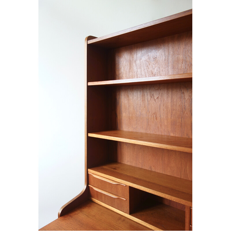 Scandinavian vintage secretary with 2 shelves - 1960s