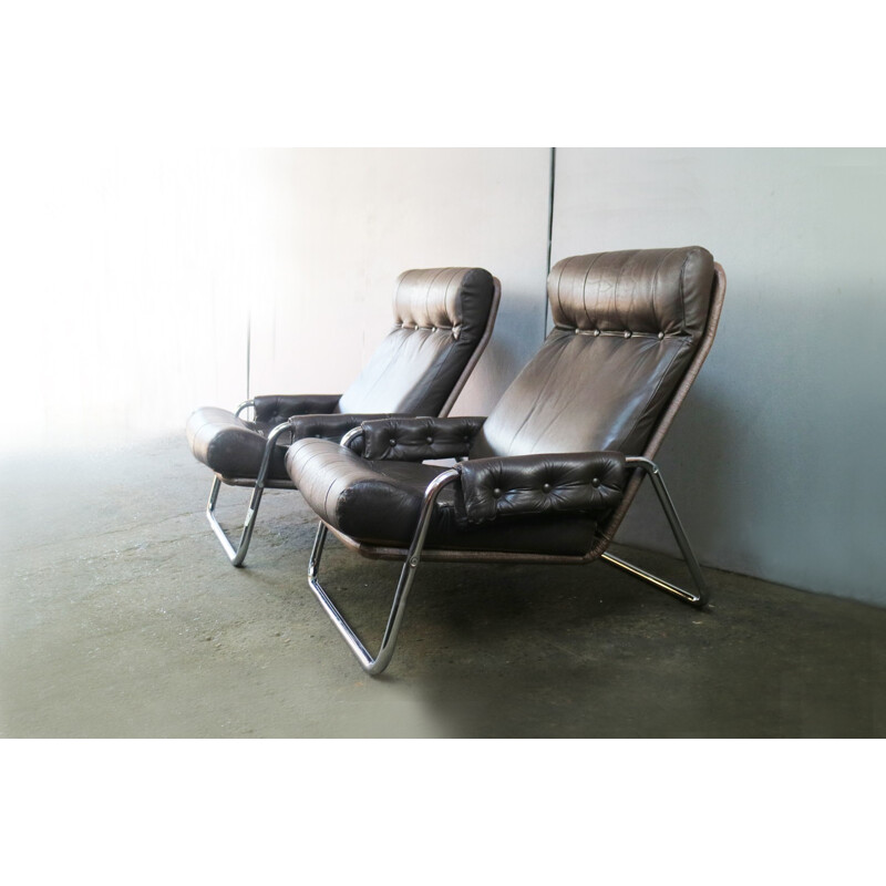 Set of 2 Danish vintage lounge chairs in  leather and chrome - 1970s