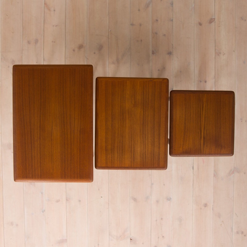 Set of 3 vintage scandinavian nesting tables - 1960s