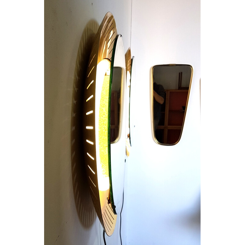 Pair of vintage illuminated mirrors by Stilnovo - 1960s