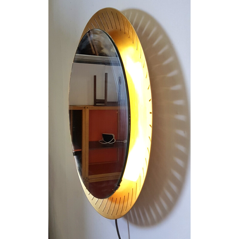 Pair of vintage illuminated mirrors by Stilnovo - 1960s