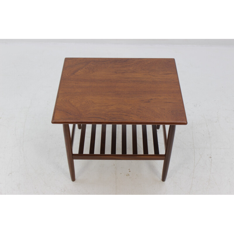 Vintage Danish side table in teak - 1960s