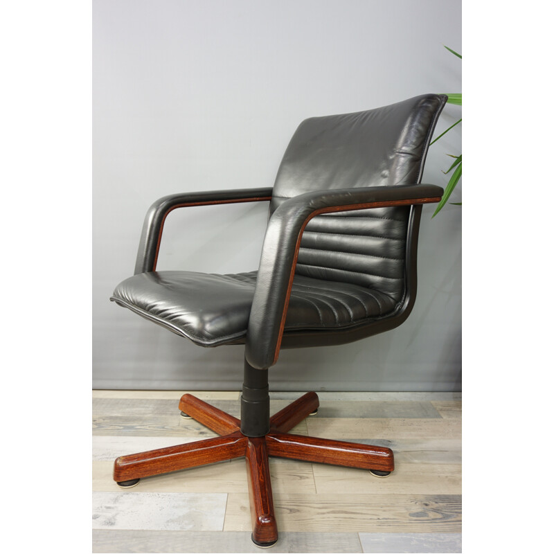 Vintage swivel office chair in wood and leather - 1960s