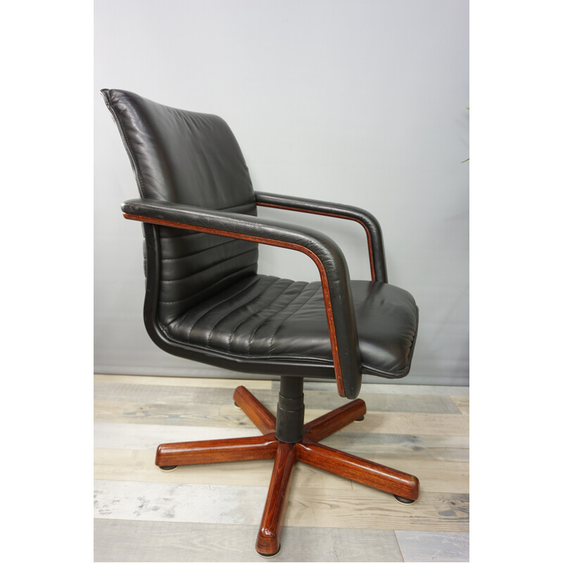 Vintage swivel office chair in wood and leather - 1960s