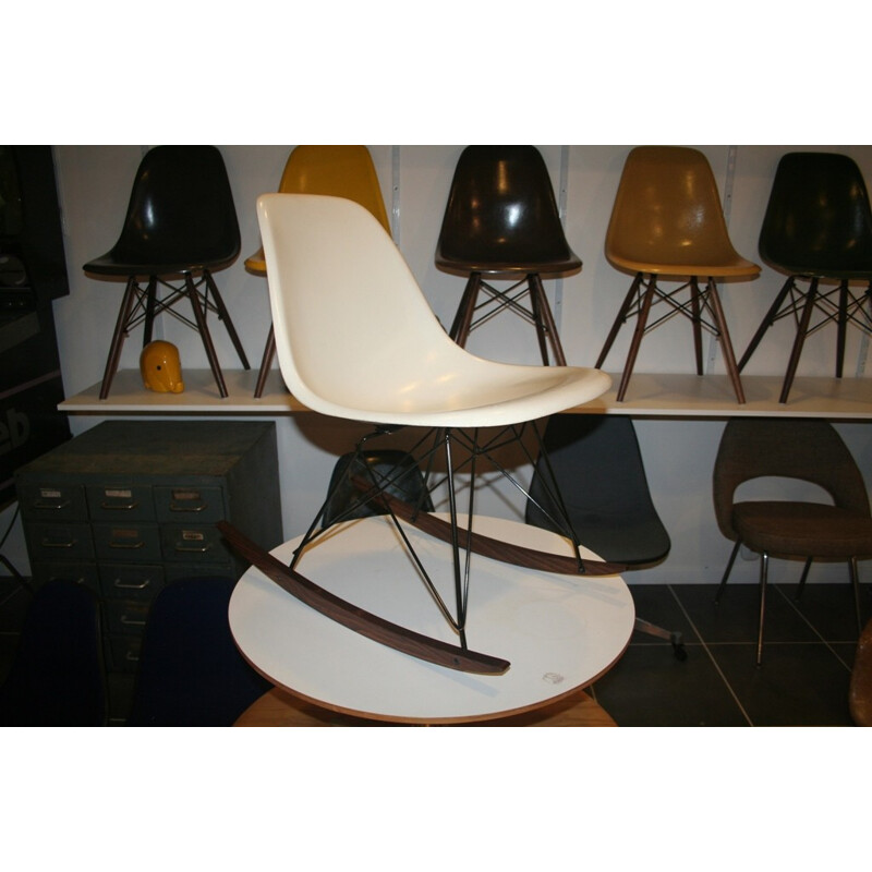 White RKR rocking chair, EAMES - 1960s