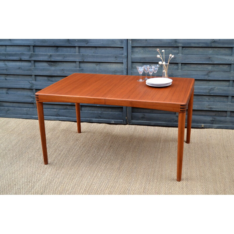 Table à repas vintage par H.W Klein - 1960