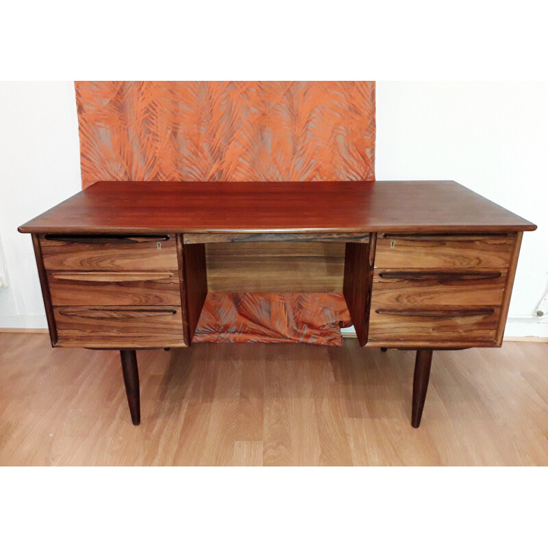Scandinavian vintage desk in rosewood by Falster - 1960s