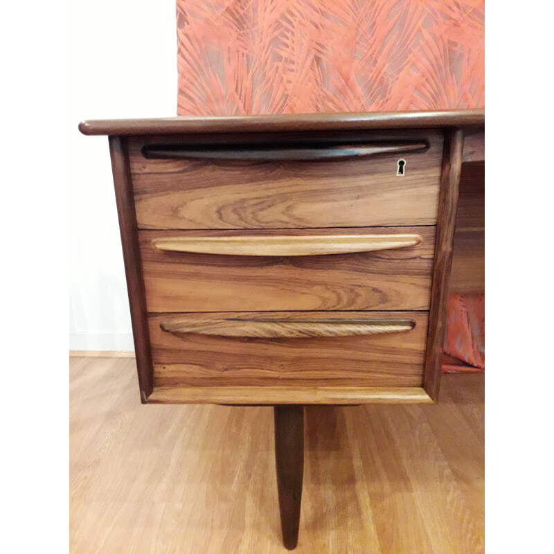 Scandinavian vintage desk in rosewood by Falster - 1960s