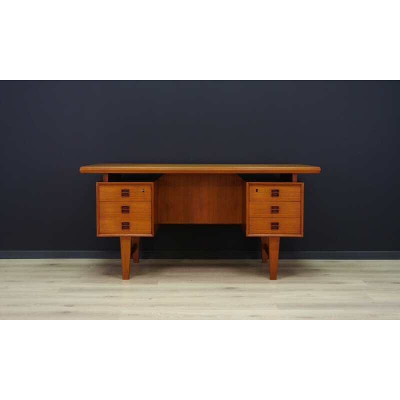 Vintage danish wrinting desk in teak - 1970s