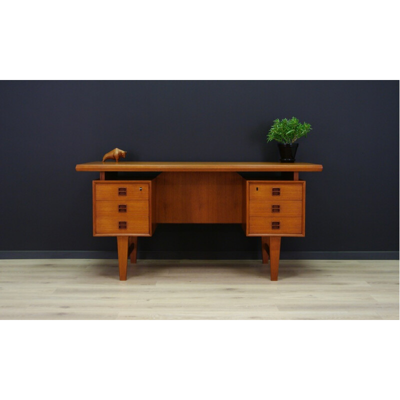 Vintage danish wrinting desk in teak - 1970s