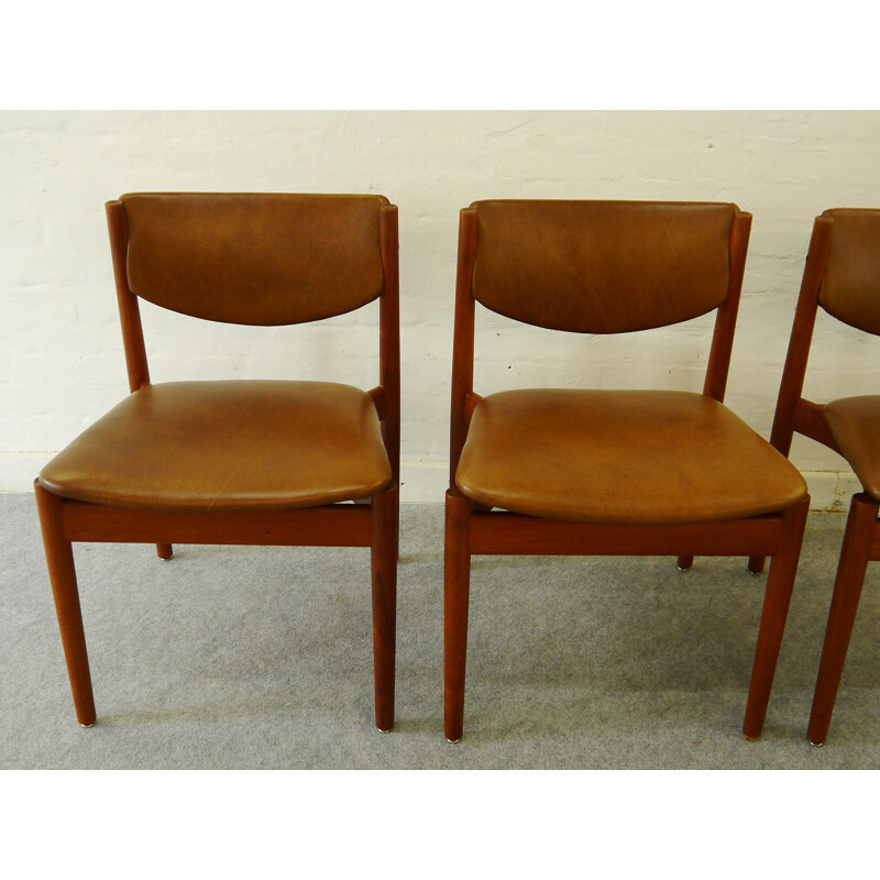 Set of 4 chairs in teak and leather, Finn JUHL - 1960s