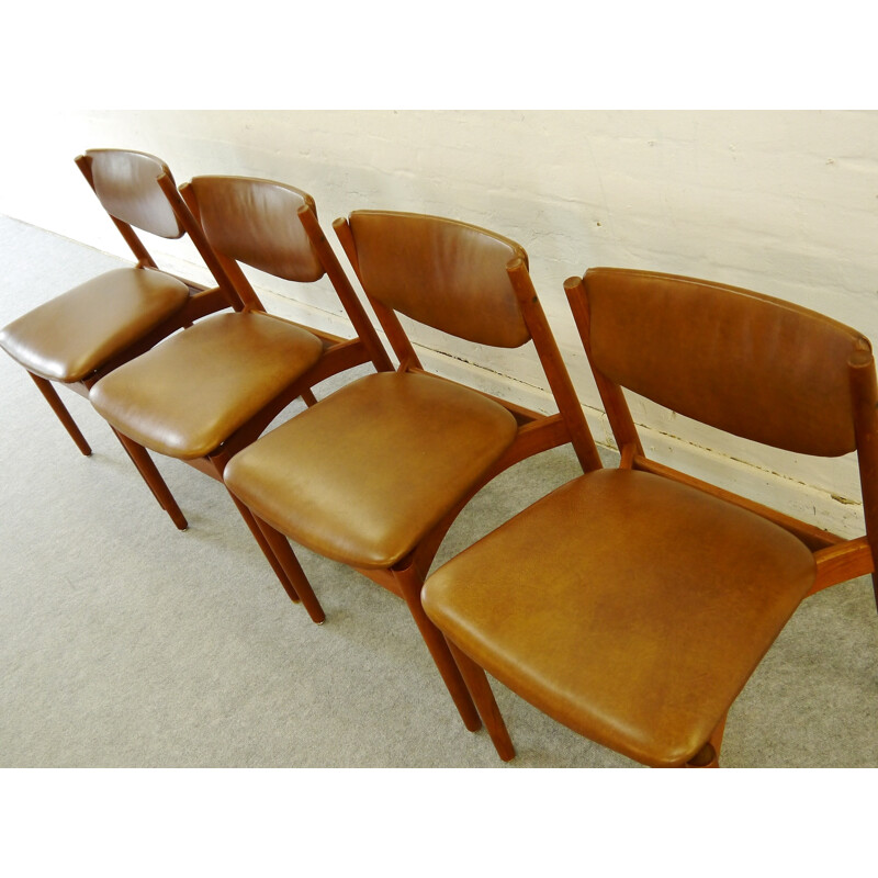 Ensemble vintage de 4 chaises en teck et cuir, Finn JUHL - 1960