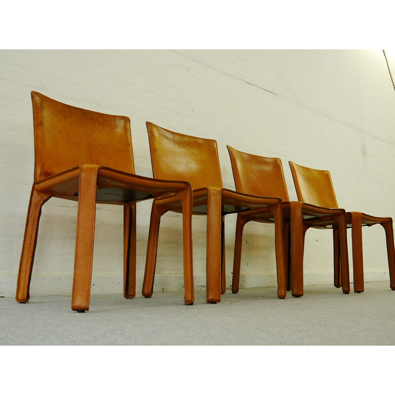 Set of 4 CAB chairs in leather, Mario BELLINI - 1970s