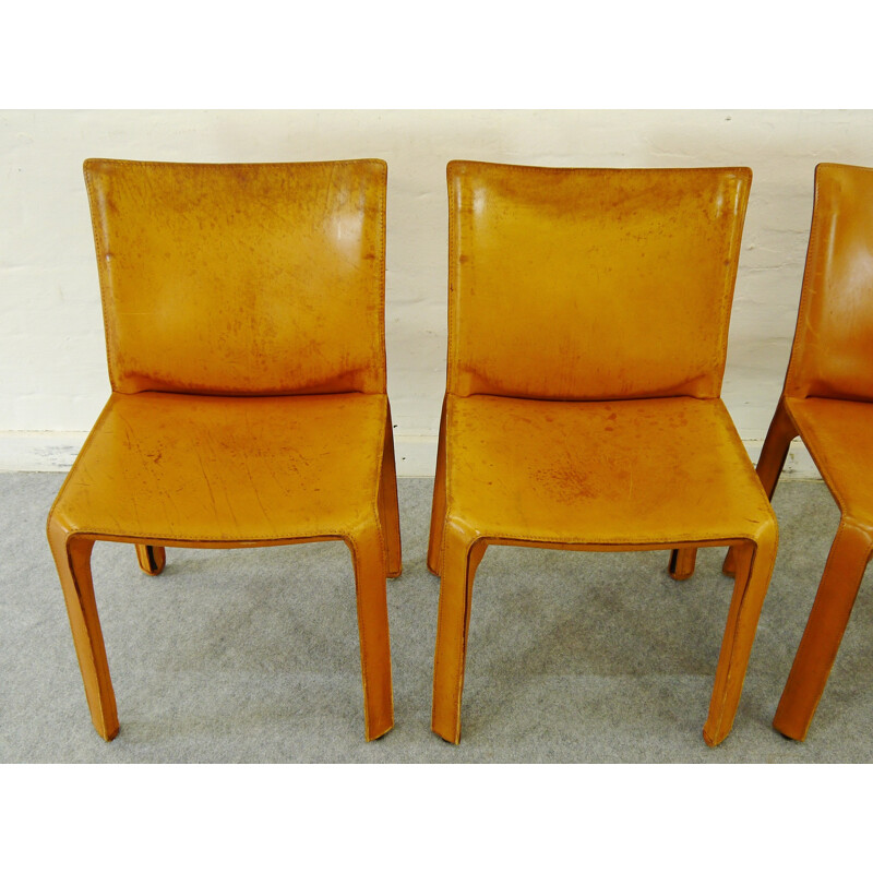 Set of 4 CAB chairs in leather, Mario BELLINI - 1970s