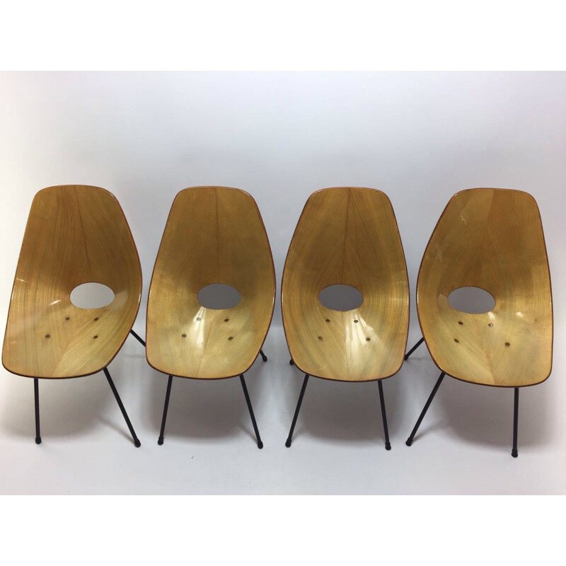 Suite de 4 chaises Vintage Medea par Vittorio Nobili pour Fratelli Tagliabue - 1955