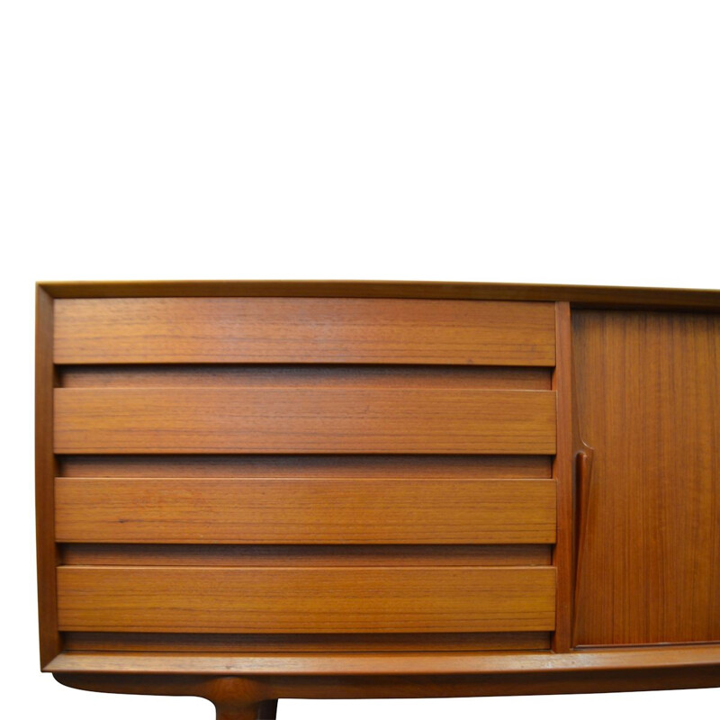 Vintage scandinavian sideboard model 18 in teak by Gunni Omann for Omann Jun Møbelfabrik - 1960s