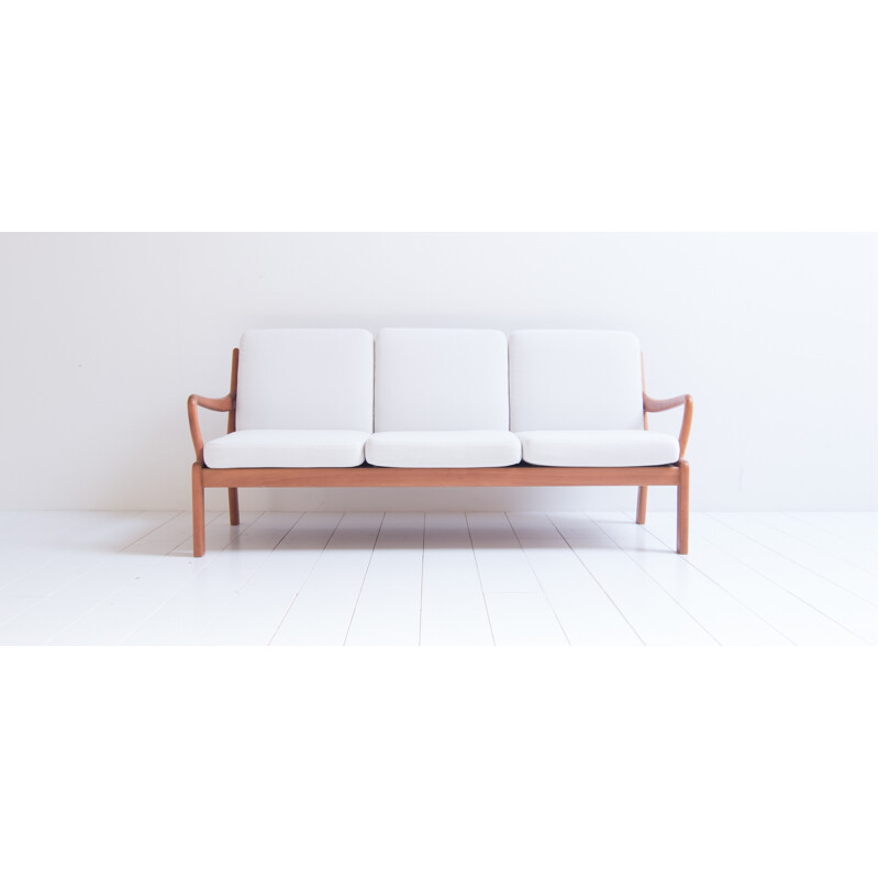 Vintage Danish 3-seater sofa in white by L. Olsen & Son - 1960s