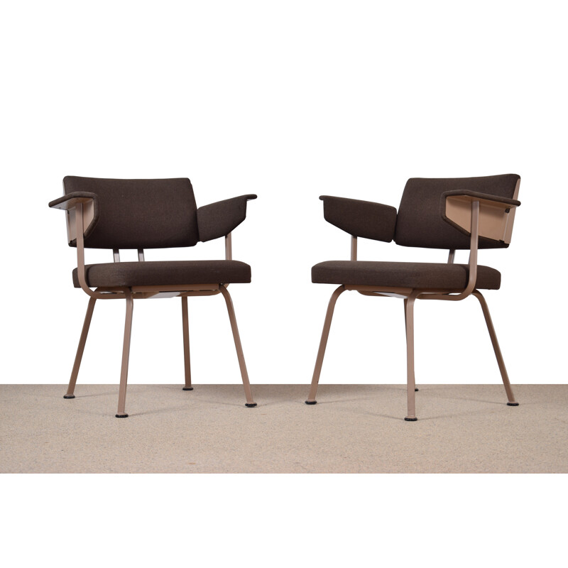 Set of 2 vintage scandinavian armchairs by Friso Kramer for Ahrend de Cirkel - 1974