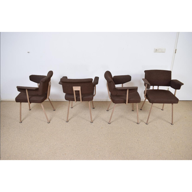 Set of 2 vintage scandinavian armchairs by Friso Kramer for Ahrend de Cirkel - 1974