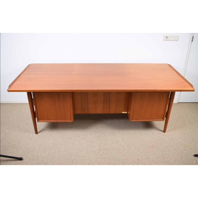 Vintage Teak Executive desk by Arne Vodder for Sibast - 1960s