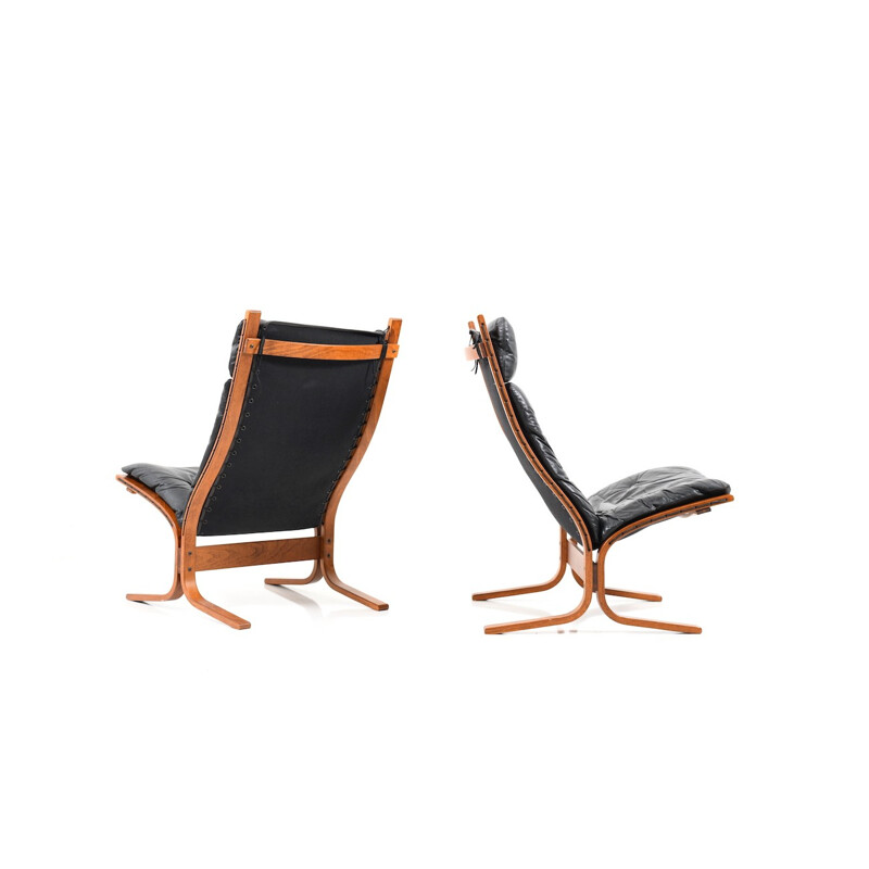 Vintage pair of high back lounge chairs by Ingmar Relling for Westnofa - 1970s