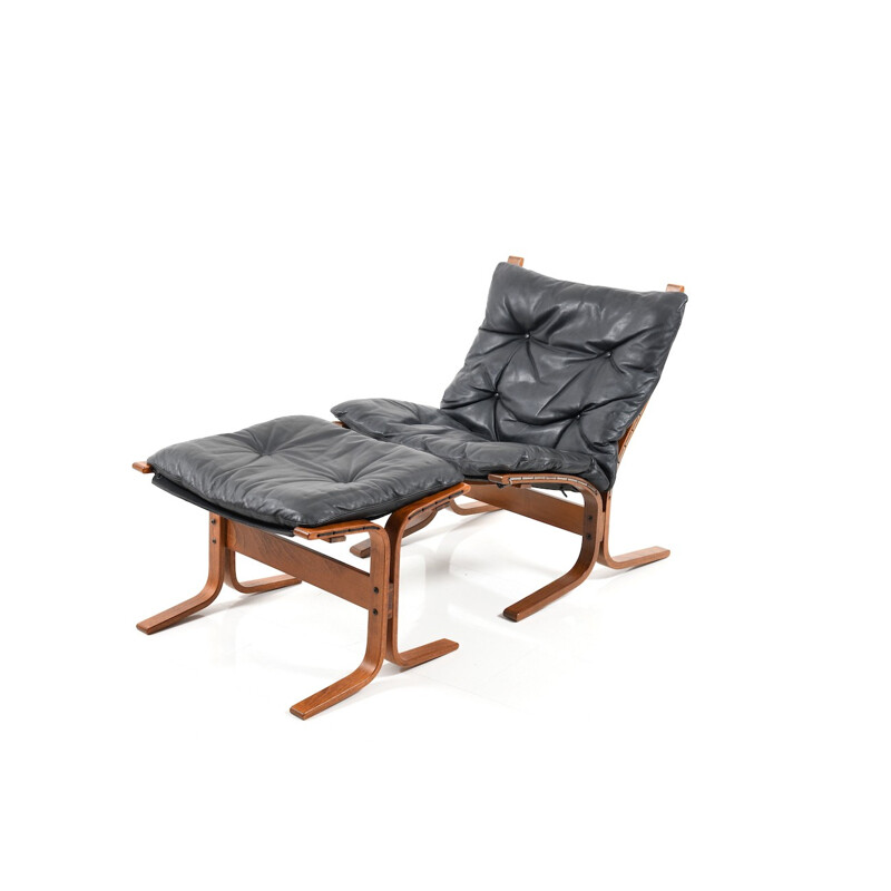 Vintage "siesta" lounge chair and ottoman by Ingmar Relling for Westnofa, 1970