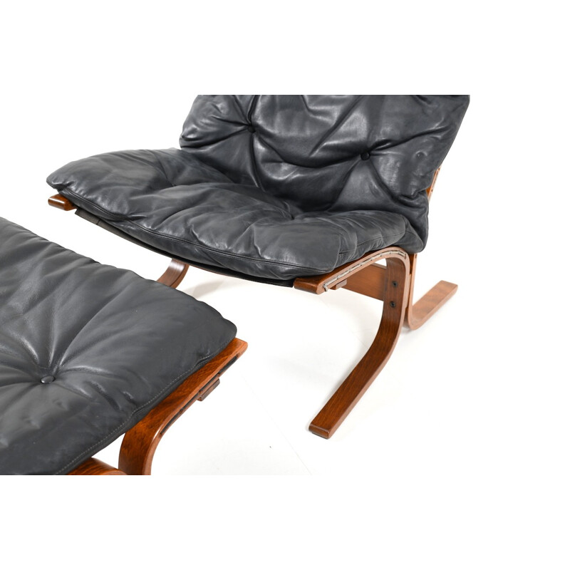 Vintage "siesta" lounge chair and ottoman by Ingmar Relling for Westnofa, 1970