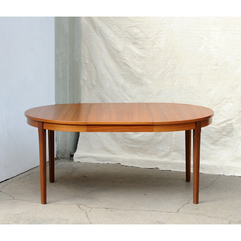 Vintage scandinavian teak dining table - 1960s