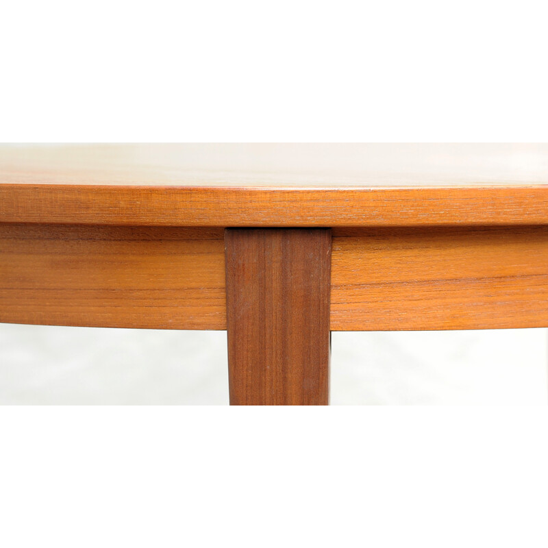 Vintage scandinavian teak dining table - 1960s