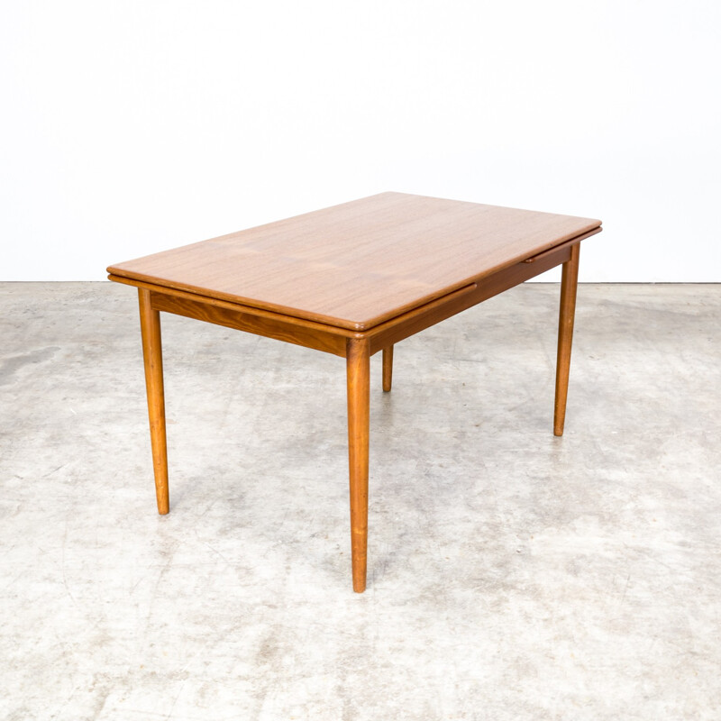 Vintage Teak extendable dining room table - 1960s