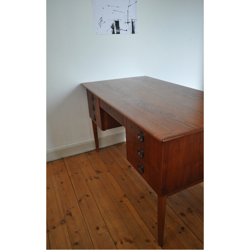 Free standing danish writing desk in teak - 1960s