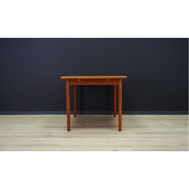 Vintage veneered dining table - 1960s