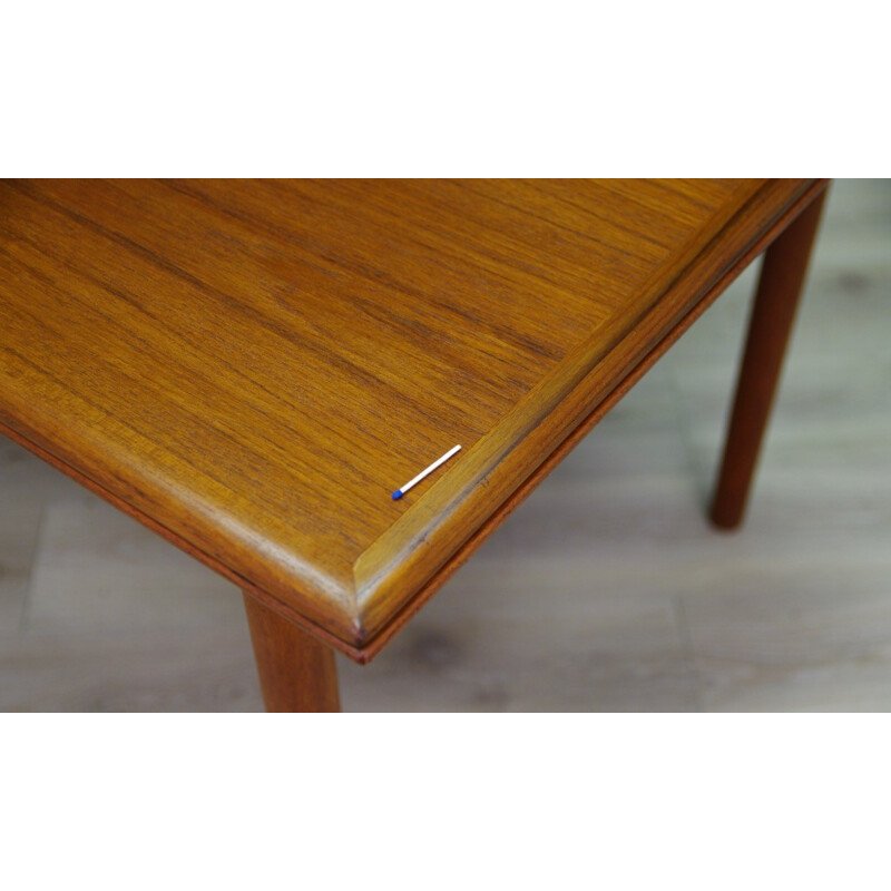 Vintage veneered dining table - 1960s