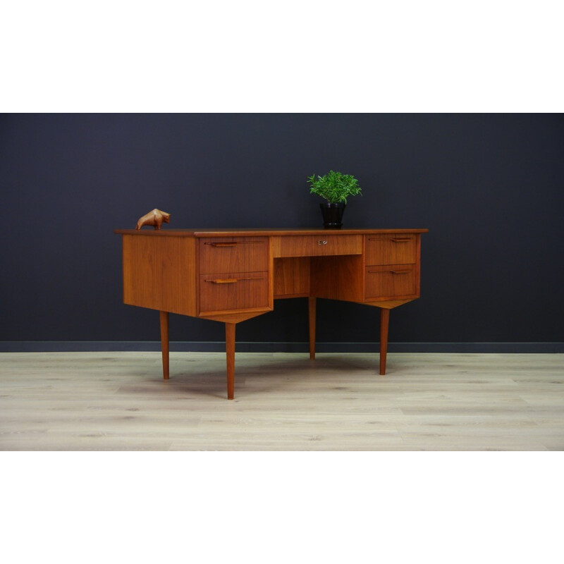 Vintage Danish writing desk in teak - 1960s