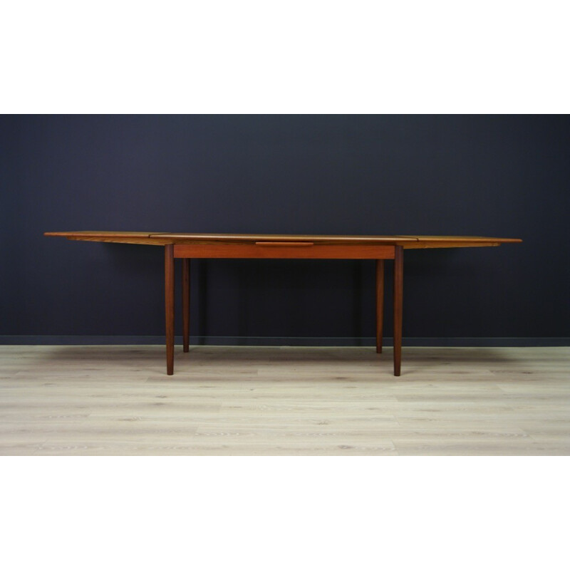 Vintage Danish dining table in teak - 1960s